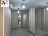 Local Comercial en alquiler en  Centro - Ayuntamiento, Santander