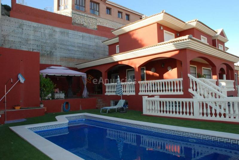 Adosado en venta en  La Cala del Moral, Rincón de la Victoria