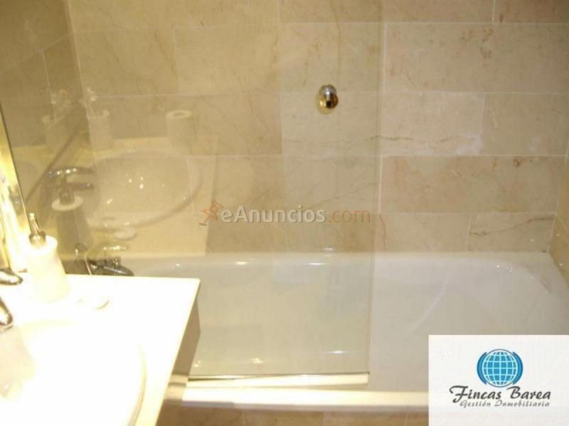 Apartamento en venta en  Las Chapas-El Rosario, Marbella