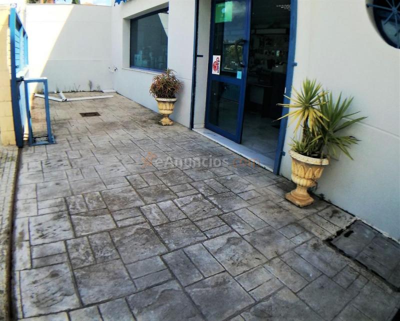 Local Comercial en alquiler en  Salteras