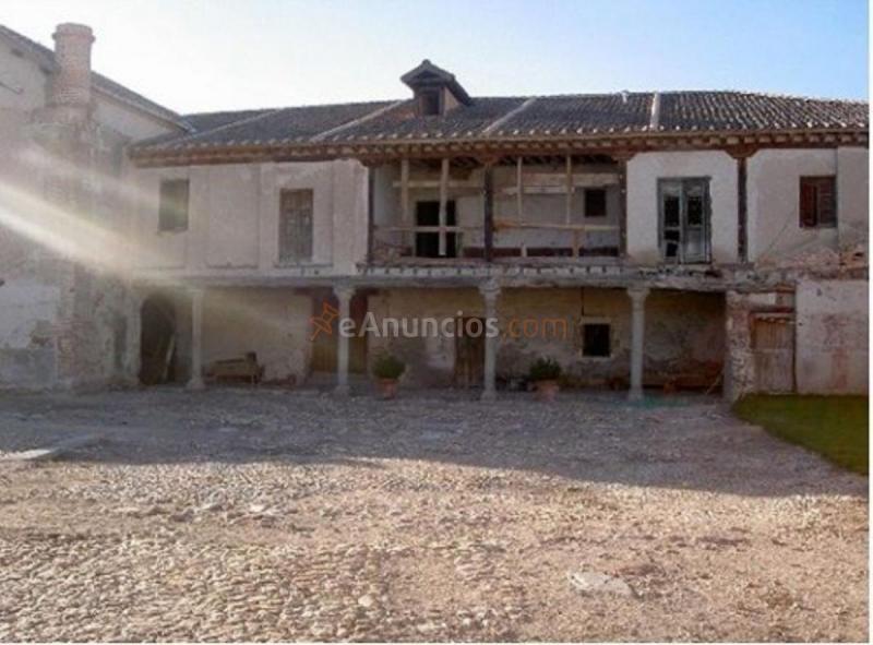 Casa Rural en venta en  Santa Maria la Real de Nieva
