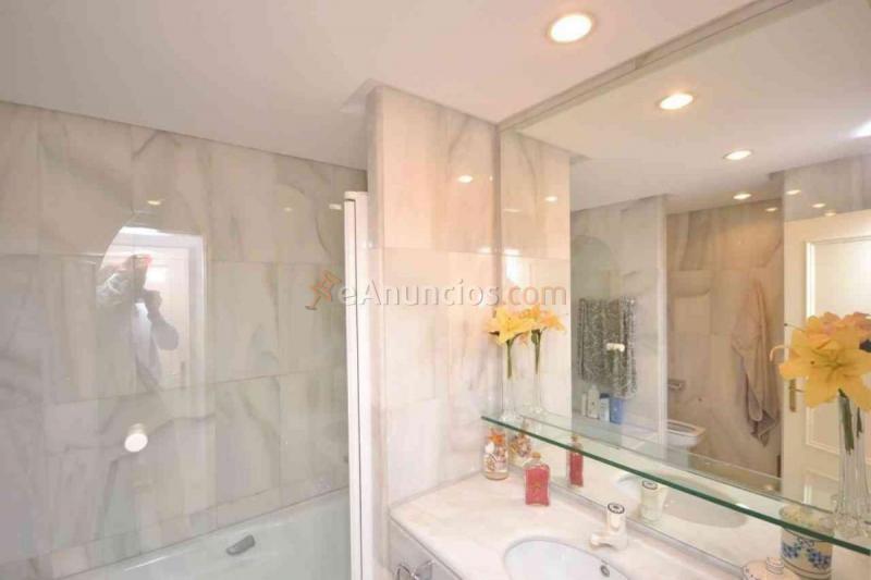 Apartamento en venta en Calle roy boston 3 - alhambra del mar, Nagüeles-Milla de Oro, Marbella