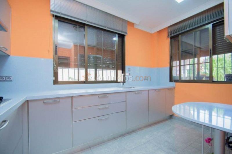 Adosado en venta en Calle Fontiveros, Zaidín, Granada