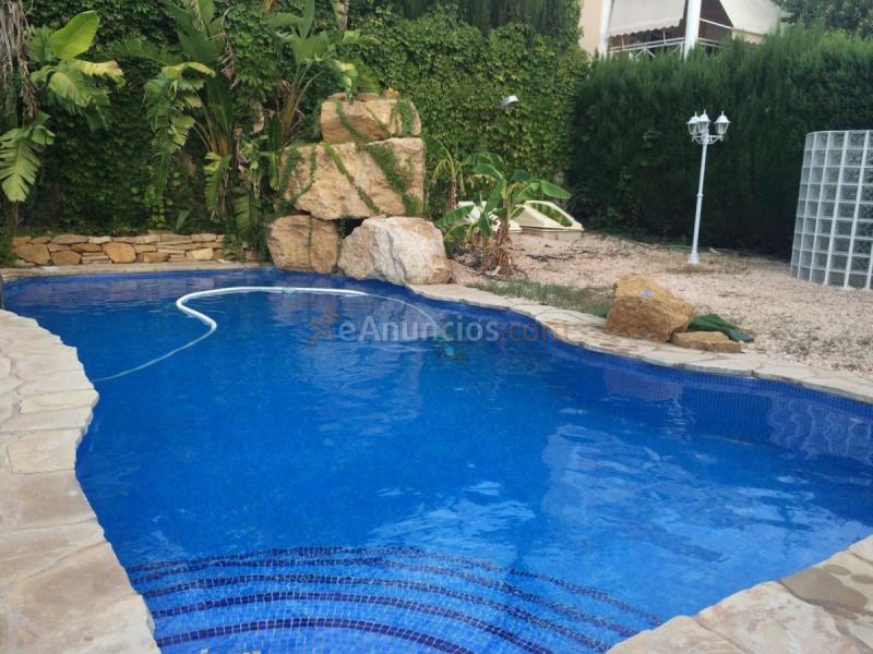 Adosado en venta en  San Antonio de Benagéber