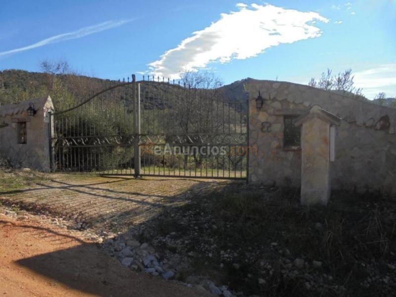Casa Rural en venta en  Camino Algarrobo - Las Arenas, Vélez-Malaga