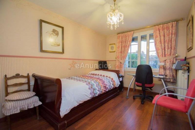 Adosado en venta en Avenida de andalucia, Barrio de los Periodistas, Granada