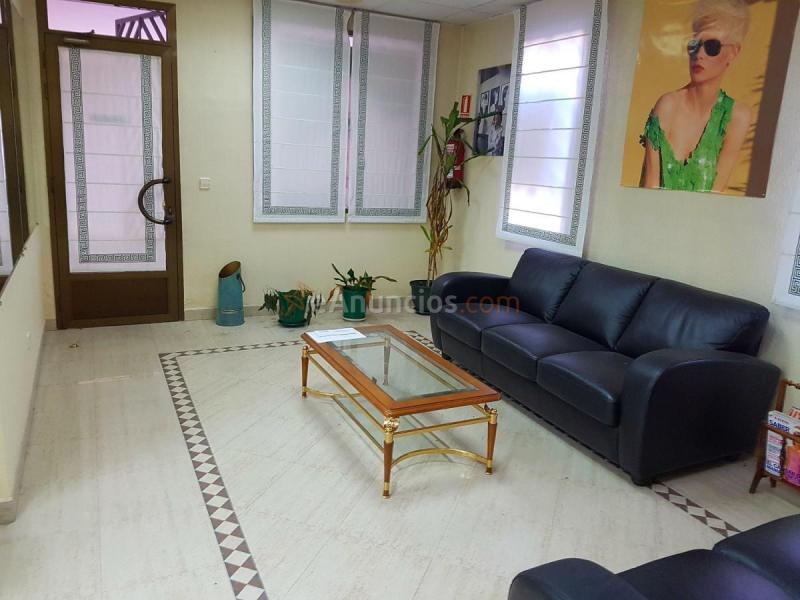 Local Comercial en venta en  Juan de Austria, Alcalá de Henares