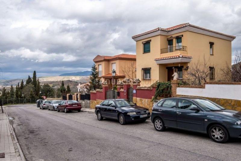 Adosado en venta en Calle cosmos, Monachil