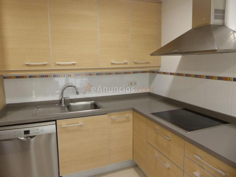 Casa en venta en  Núcleo Urbano, La Pobla de Vallbona