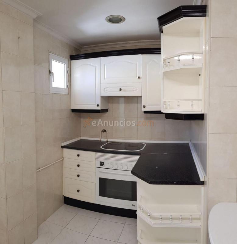 Apartamento en venta en Calle César Muñoz Arconada, Palencia, Tercer Barrio, Palencia