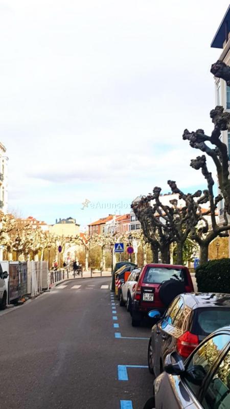 Apartamento en venta en Calle Eduardo Martínez del Campo, Casco Antiguo, Burgos