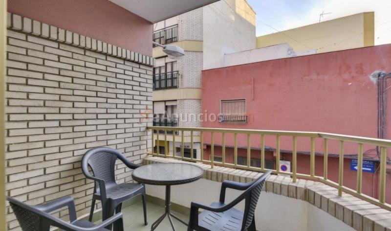 Apartamento en venta en  Adra