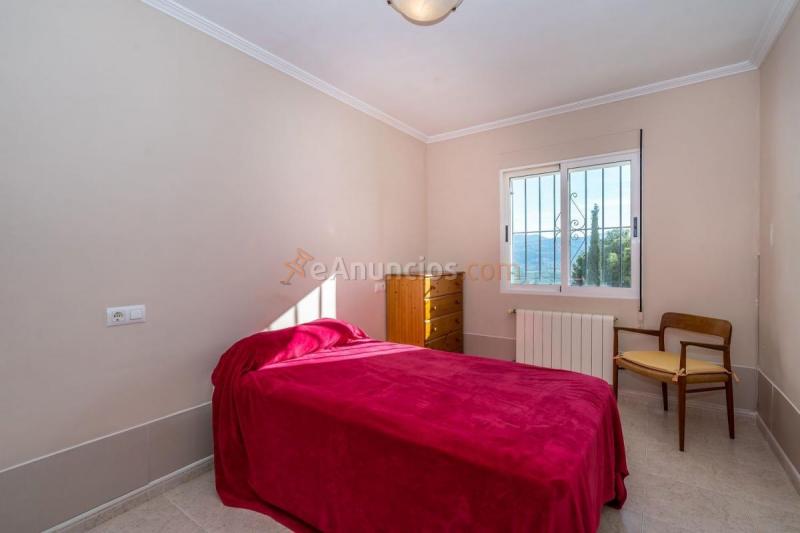 Adosado en venta en  Sanet y Negrals