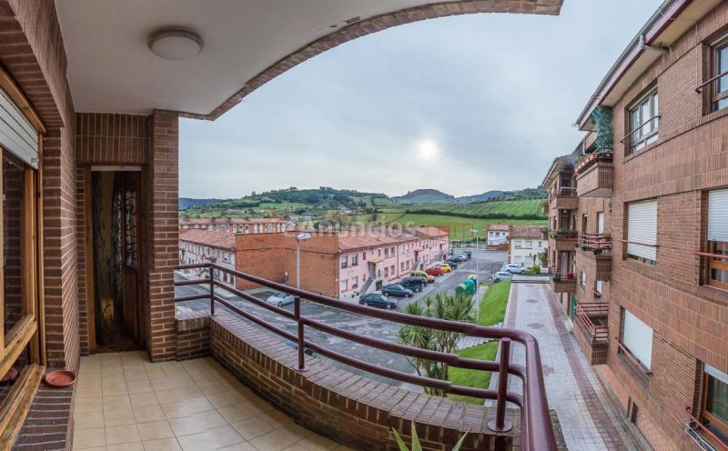 Apartamento en venta en  Periurbano, Gijón