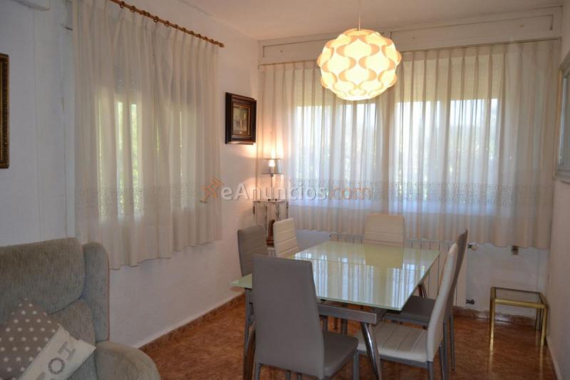 Adosado en venta en  Rascanya, La Pobla de Vallbona