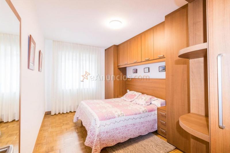 Apartamento en venta en Calle Poeta Alfonso Camín, Gijón, El Llano, Gijón