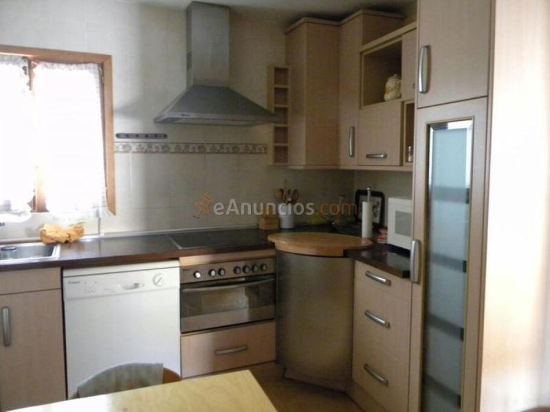 Apartamento en venta en  bellido, Casco Urbano, Jaca