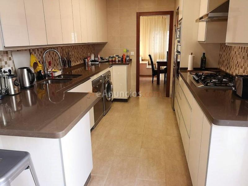 Casa en venta en  Puerto de la Torre, Málaga