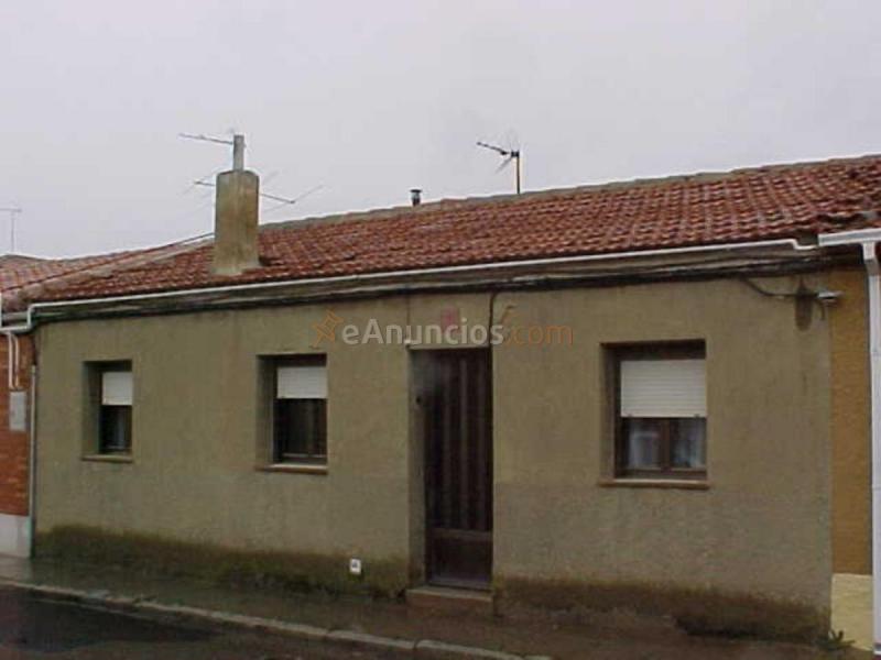 Adosado en venta en Calle Menorca, El Cristo - Tejera, Palencia