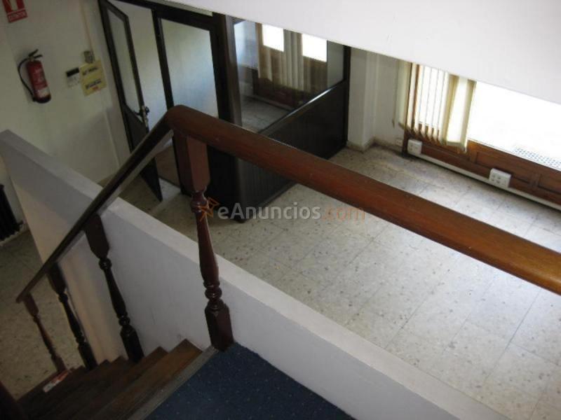 Local Comercial en alquiler en  Campus norte - S.Caetano, Santiago de Compostela