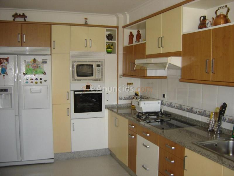 Adosado en venta en  Área de Ames, Ames