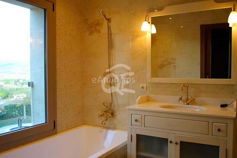 Adosado en venta en Calle Begur, Torre Valentina-Mas Vilar de La Mutxada-Treumal, Calonge