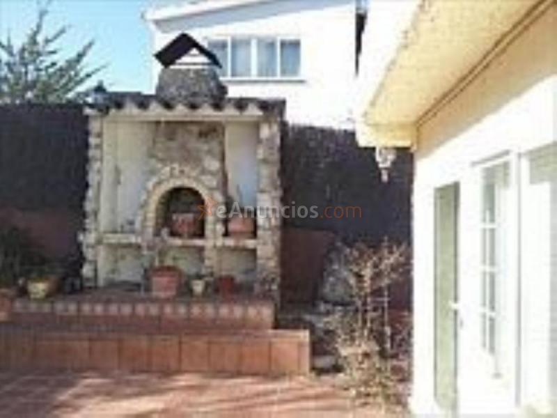 Adosado en venta en  Calle salvia, Villalbilla