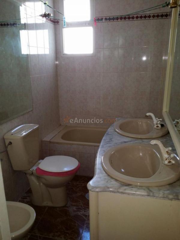 Apartamento en venta en Calle Almendros Aguilar, Ctra. Circunvalación - La Magdalena, Jaén