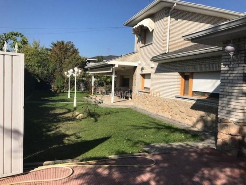 Adosado en venta en Avenida Valle, Castillo - Campodón, Villaviciosa de Odón