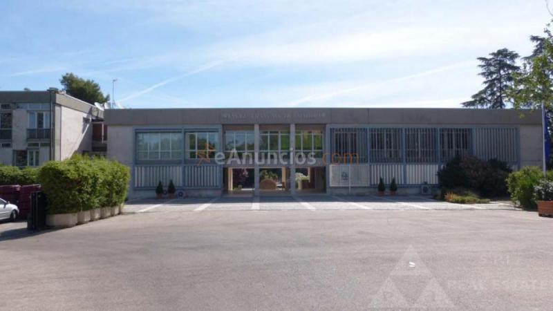 Adosado en venta en Avenida de los Madroños, Hortaleza, Madrid