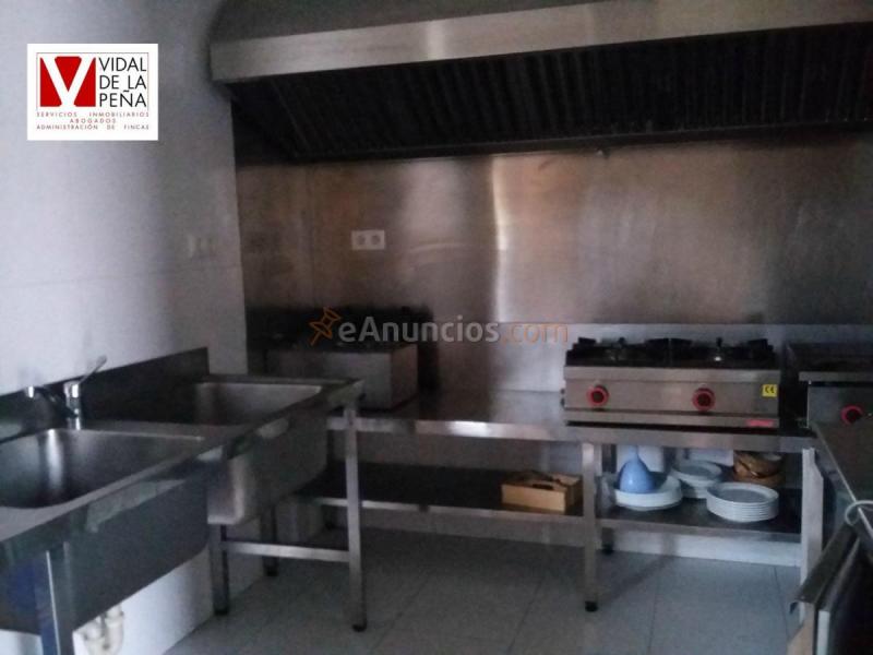 Local Comercial en venta en  Los Corrales de Buelna