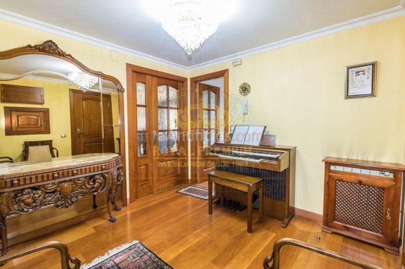 Apartamento en venta en Calle Compositor Facundo Viña, Este, Gijón