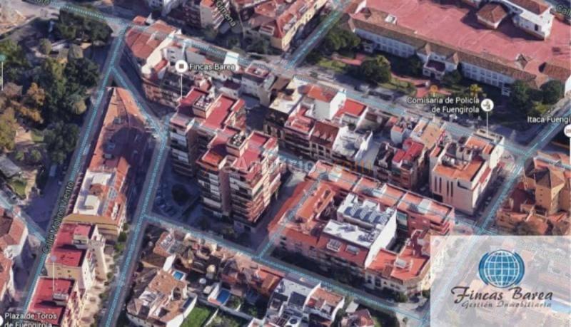 Local Comercial en venta en  Zona Puerto Deportivo, Fuengirola