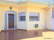 Casa en venta en Calle espartaco, Zona Colegio Europa, Espartinas