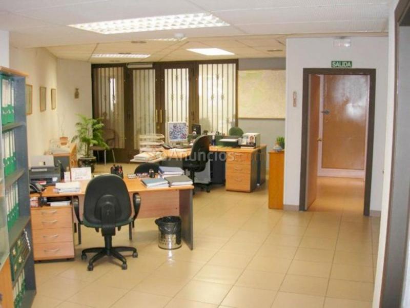 Local Comercial en venta en  Chamberí, Madrid