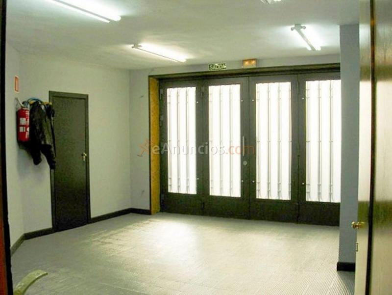 Local Comercial en venta en  Chamberí, Madrid