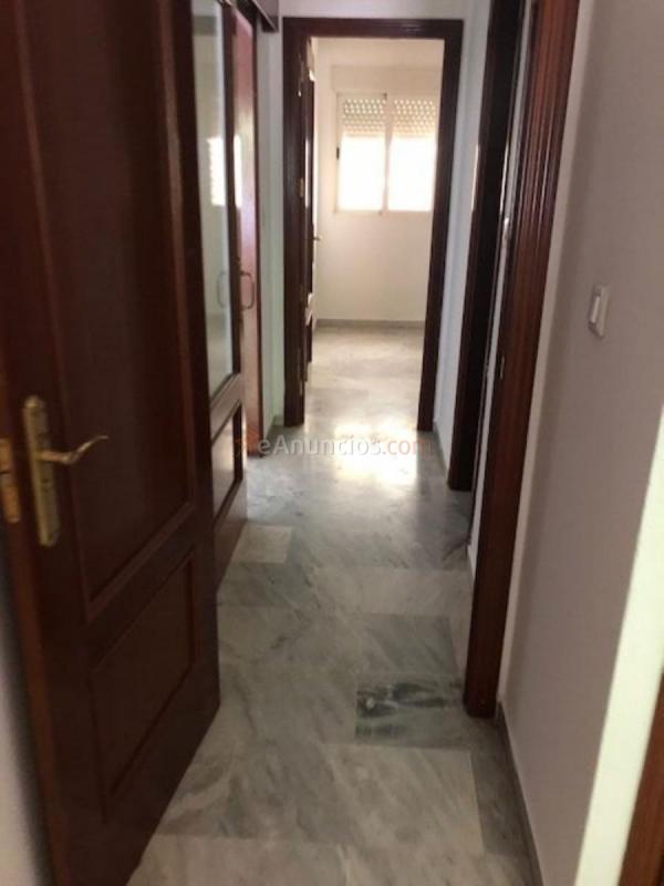 Apartamento en venta en Avenida Jose Manuel Vallés, Marbella Pueblo, Marbella