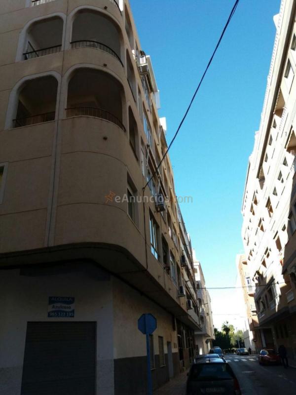 Apartamento en venta en Calle Monteagudo, El Acequión - Los Náufragos, Torrevieja