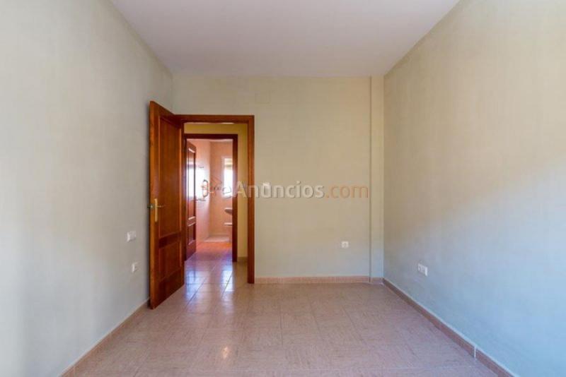 Casa en venta en Calle Francisco Osuna, Atarfe