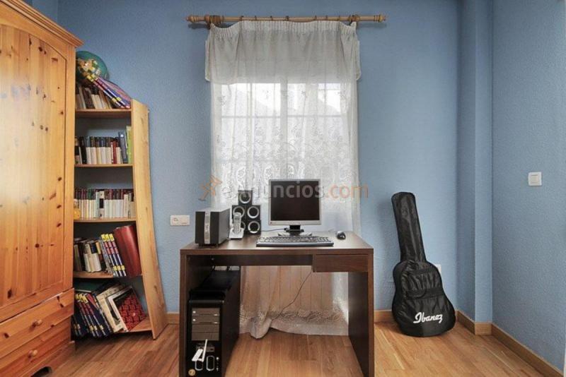 Casa en venta en  villanova, Gojar