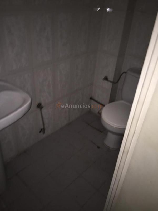 Local Comercial en venta en Calle Pilar Cavero, Madrid, Ciudad Lineal, Madrid