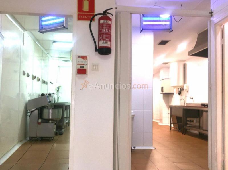 Local Comercial en venta en  Ribagorza, El Llano, Gijón