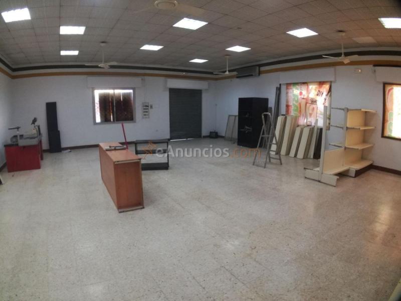 Local Comercial en venta en  Olivares