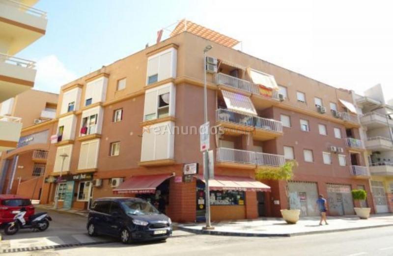 Local Comercial en venta en Calle ALMERIA, RESIDENCIAL LA FUENTE, Laguna Beach, Torrox
