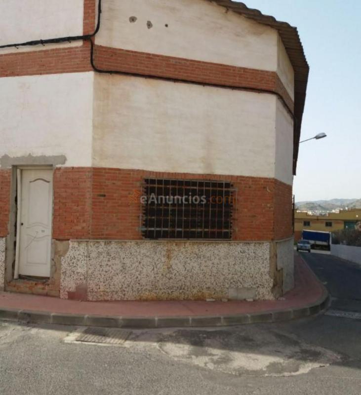 Edificio en venta en  ALCALDE GOMEZ DE LA RIVA, Cruz de Humilladero, Málaga
