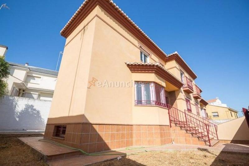 Casa en venta en Calle San Isidro, Ogijares
