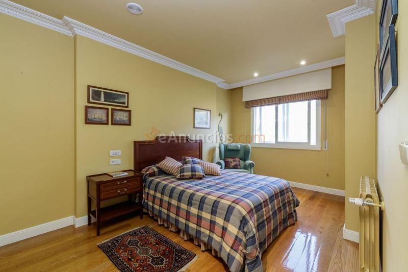 Adosado en venta en  Marin