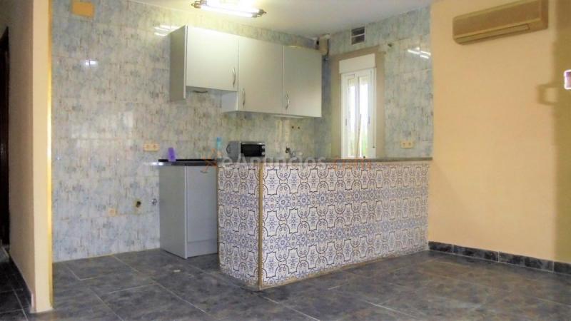 Adosado en venta en  Yuncler