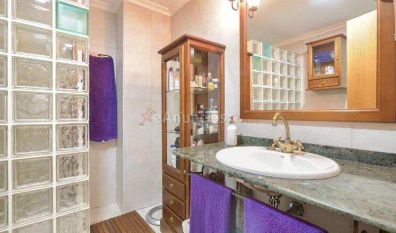 Apartamento en venta en  Villena