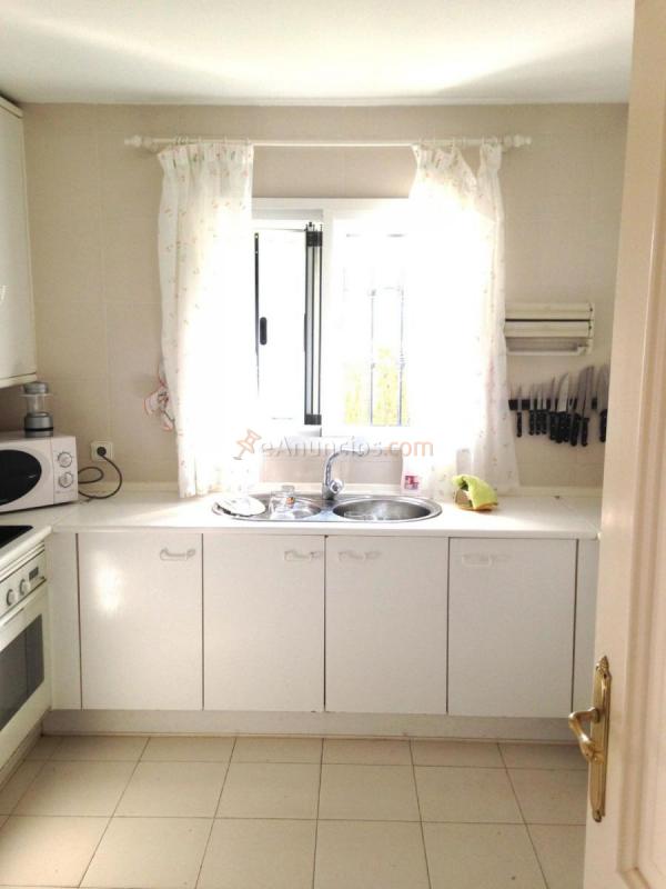 Casa en venta en  Nueva Andalucía, Marbella